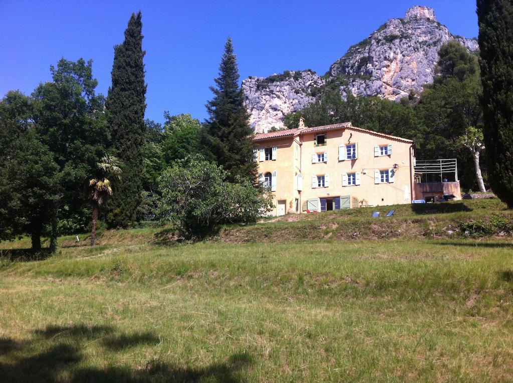 Hotel Domaine D'Angouire Moustiers-Sainte-Marie Exterior foto
