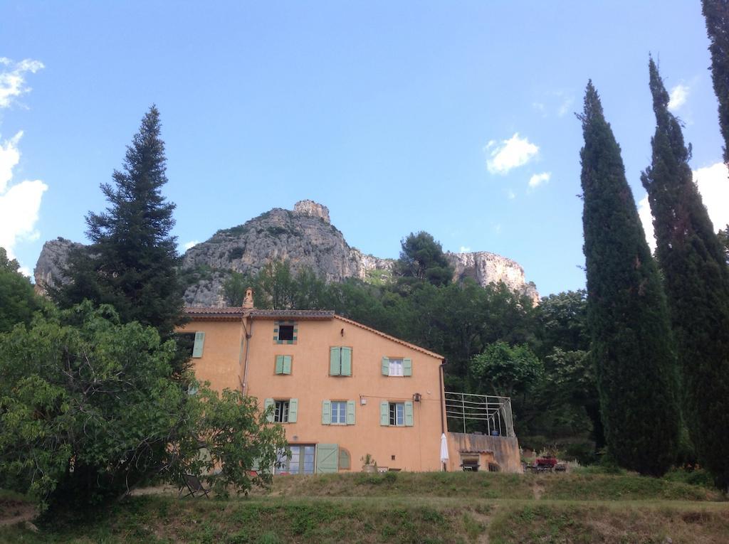 Hotel Domaine D'Angouire Moustiers-Sainte-Marie Habitación foto